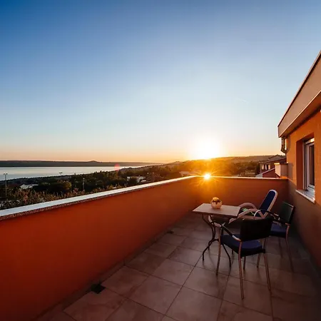 Jasenice Near & Pool * Maslenica