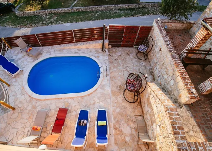 Jasenice Near & Pool