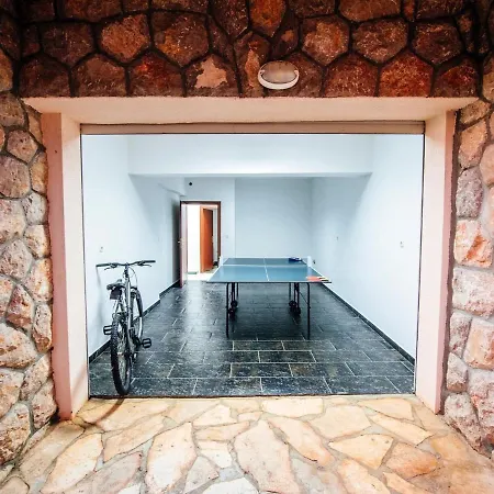 Holiday home Splendid In Jasenice *