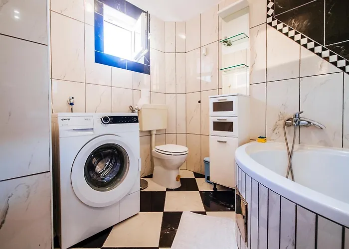 Casa vacanze Jasenice Near & Pool *